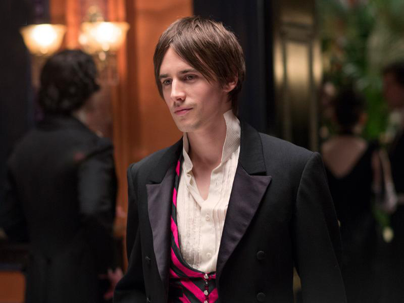 Fotoğraf Reeve Carney