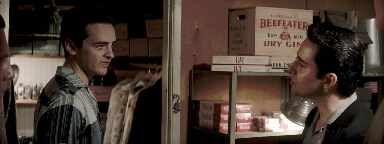 Jersey Boys : Fotoğraf John Lloyd Young, Vincent Piazza