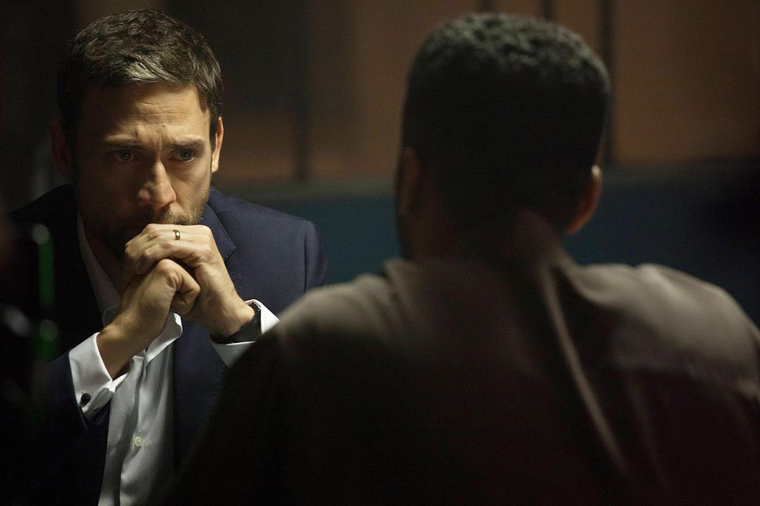 Fotoğraf Adam Rayner