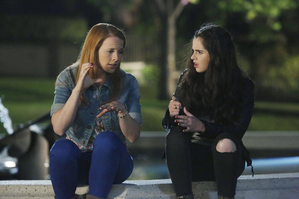 Fotoğraf Vanessa Marano, Katie Leclerc