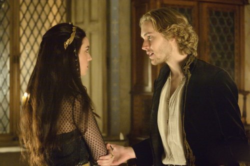 Fotoğraf Toby Regbo, Adelaide Kane