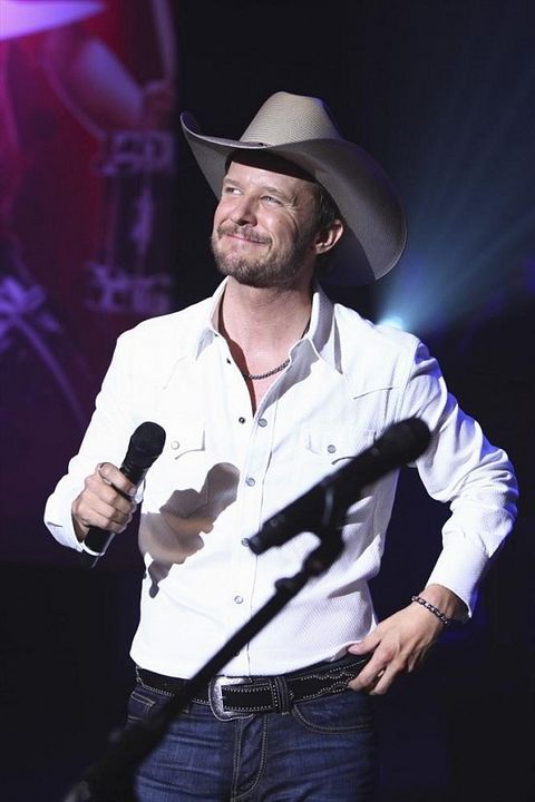 Fotoğraf Will Chase