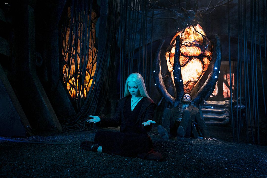 Fotoğraf Noah Wyle, Scarlett Byrne