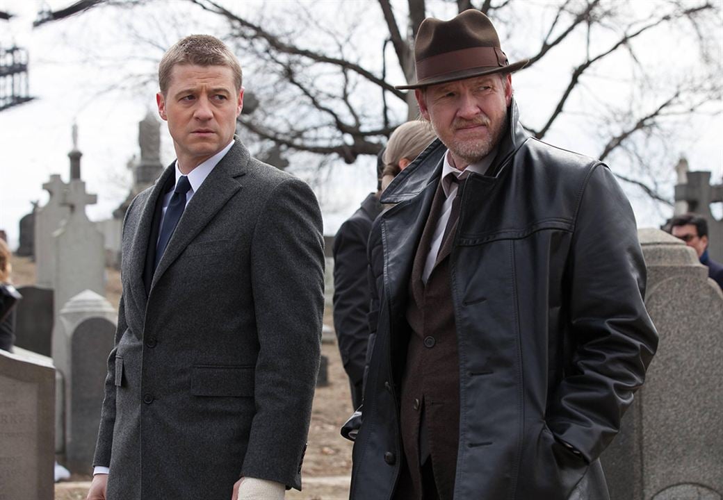 Gotham (2014) : Afiş Ben McKenzie, Donal Logue