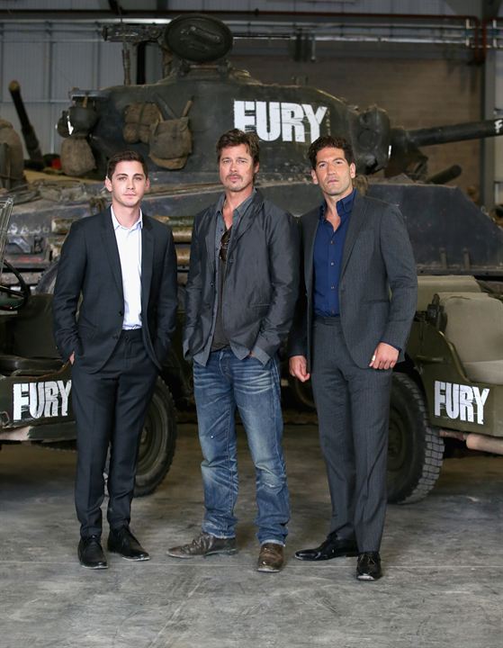 Fury : Vignette (magazine) Jon Bernthal, Brad Pitt, Logan Lerman