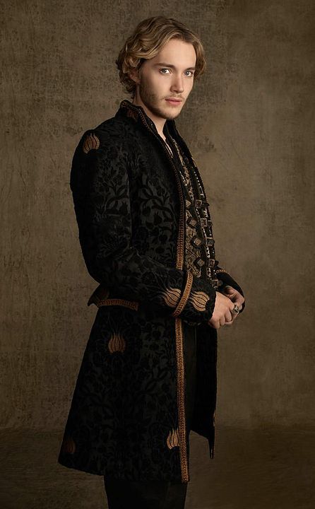 Fotoğraf Toby Regbo