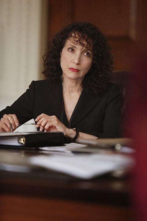 Madam Secretary : Fotoğraf Bebe Neuwirth