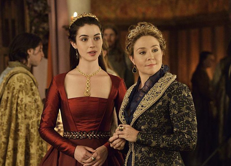 Reign : Fotoğraf Adelaide Kane, Megan Follows