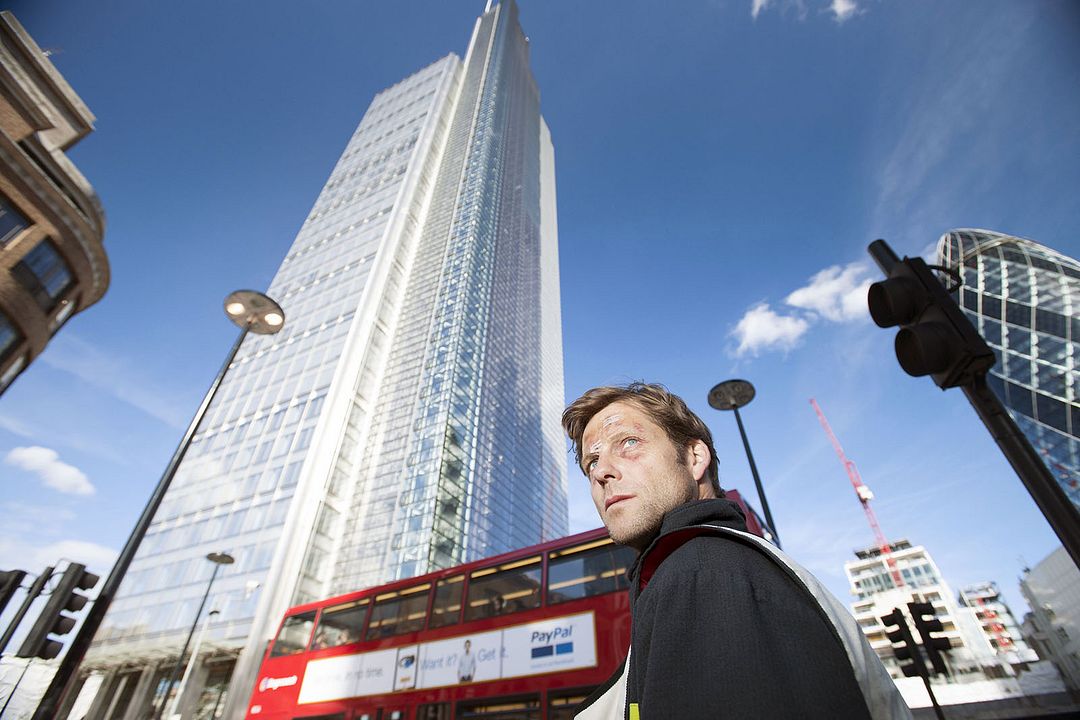 Fotoğraf Jamie Bamber