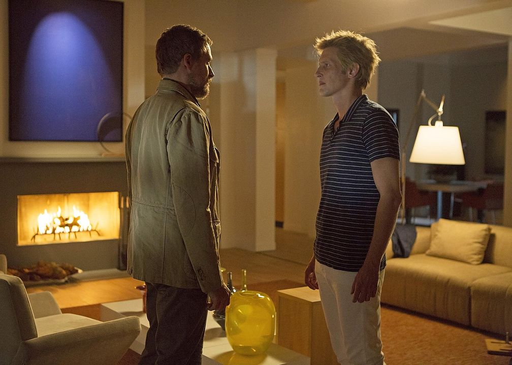 Revenge : Fotoğraf Gabriel Mann