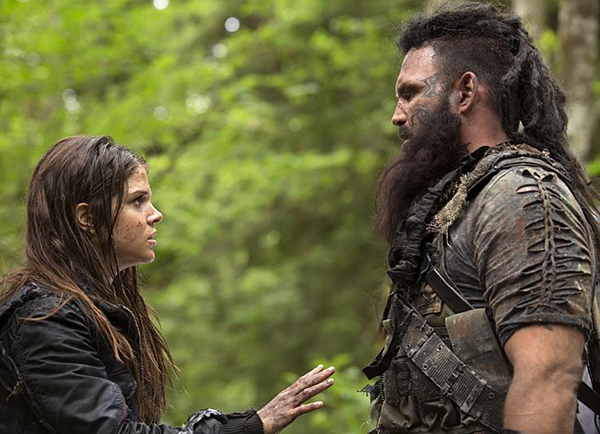 The 100 : Fotoğraf Ty Olsson, Marie Avgeropoulos