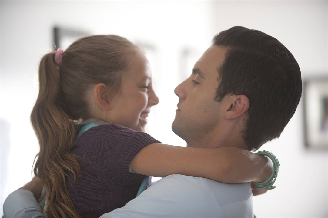 Fotoğraf Caitlin Carmichael, Milo Ventimiglia