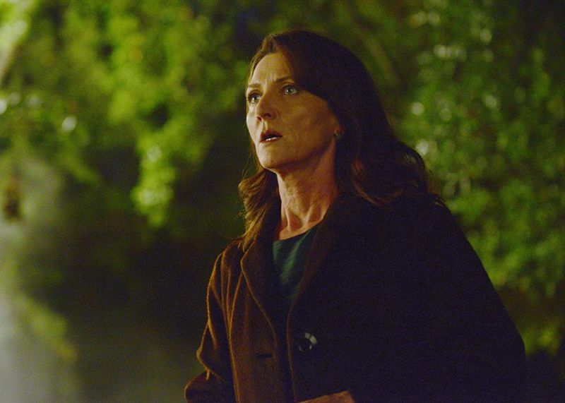 Resurrection : Fotoğraf Michelle Fairley