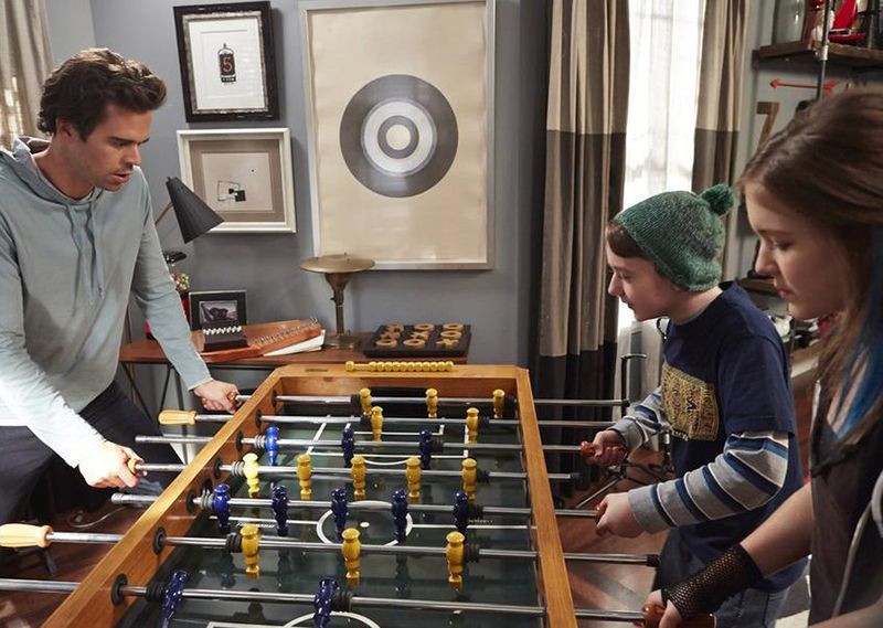 About a Boy : Fotoğraf David Walton, Benjamin Stockham, Izabela Vidovic