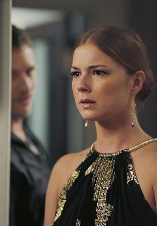 Revenge : Fotoğraf Emily VanCamp