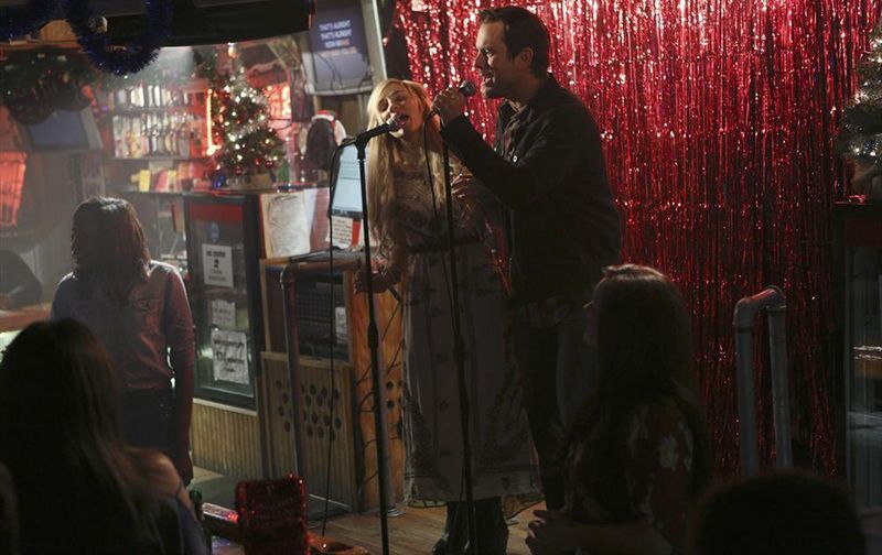 Nashville : Fotoğraf Charles Esten, Clare Bowen