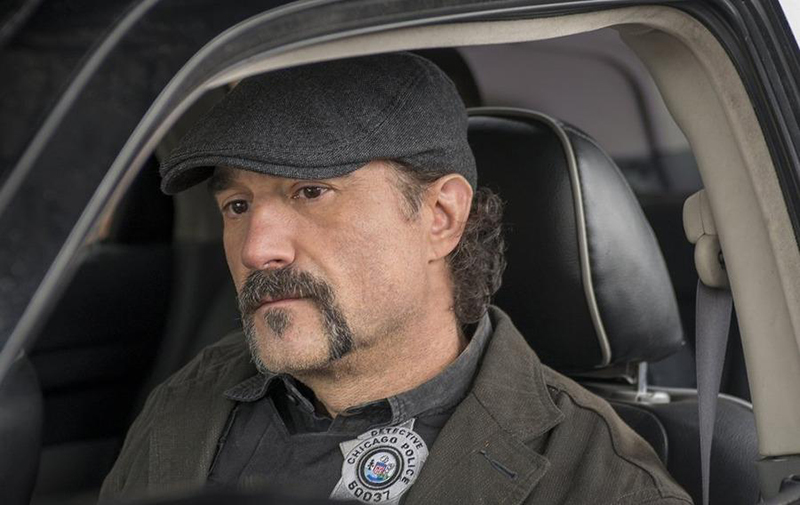 Chicago PD : Fotoğraf Elias Koteas