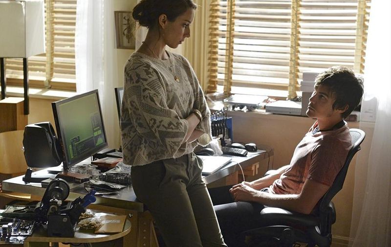 Fotoğraf Troian Bellisario