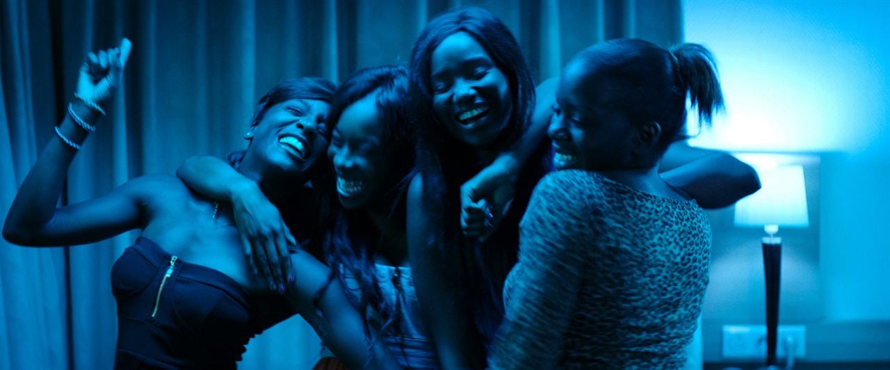 Kızlar Çetesi : Fotoğraf Lindsay Karamoh, Karidja Touré, Assa Sylla, Mariétou Touré