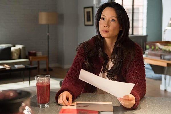 Elementary : Fotoğraf Lucy Liu