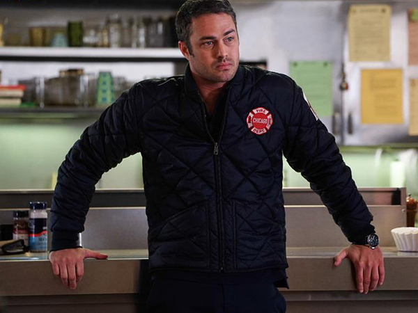 Fotoğraf Taylor Kinney