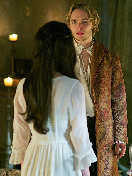 Reign : Fotoğraf Toby Regbo, Adelaide Kane