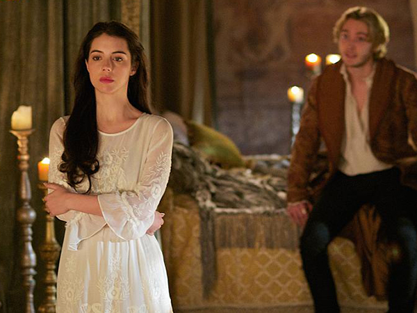 Reign : Fotoğraf Toby Regbo, Adelaide Kane