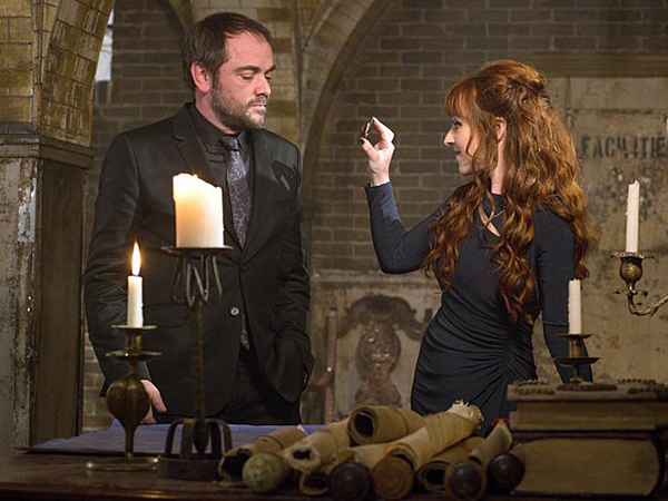 Fotoğraf Mark Sheppard, Ruth Connell