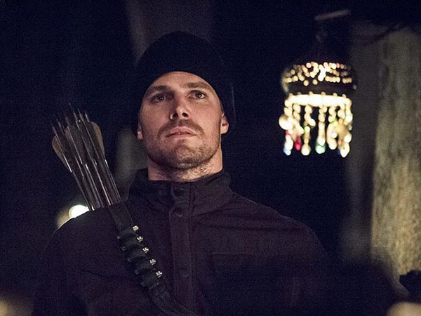 Arrow : Fotoğraf Stephen Amell