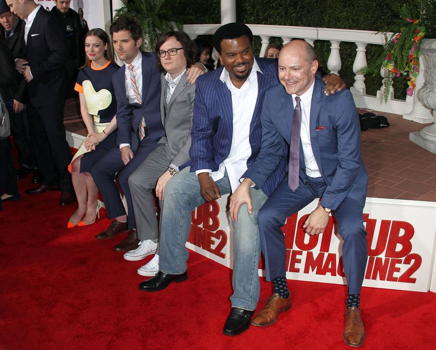 Hot Tub Time Machine 2 : Vignette (magazine) Craig Robinson, Rob Corddry, Gillian Jacobs, Clark Duke