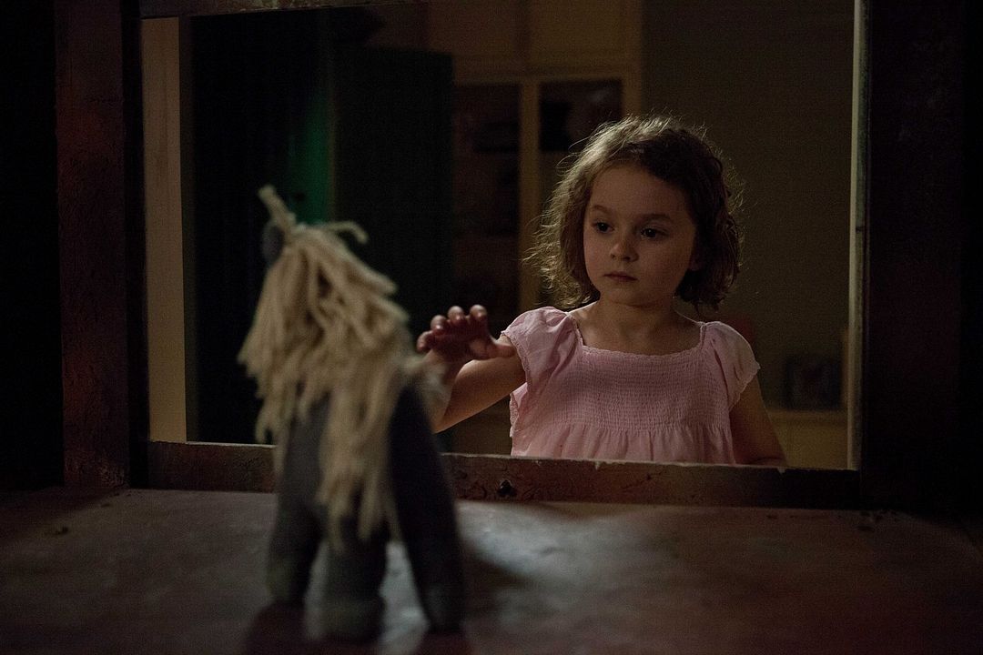 Fotoğraf Pixie Davies