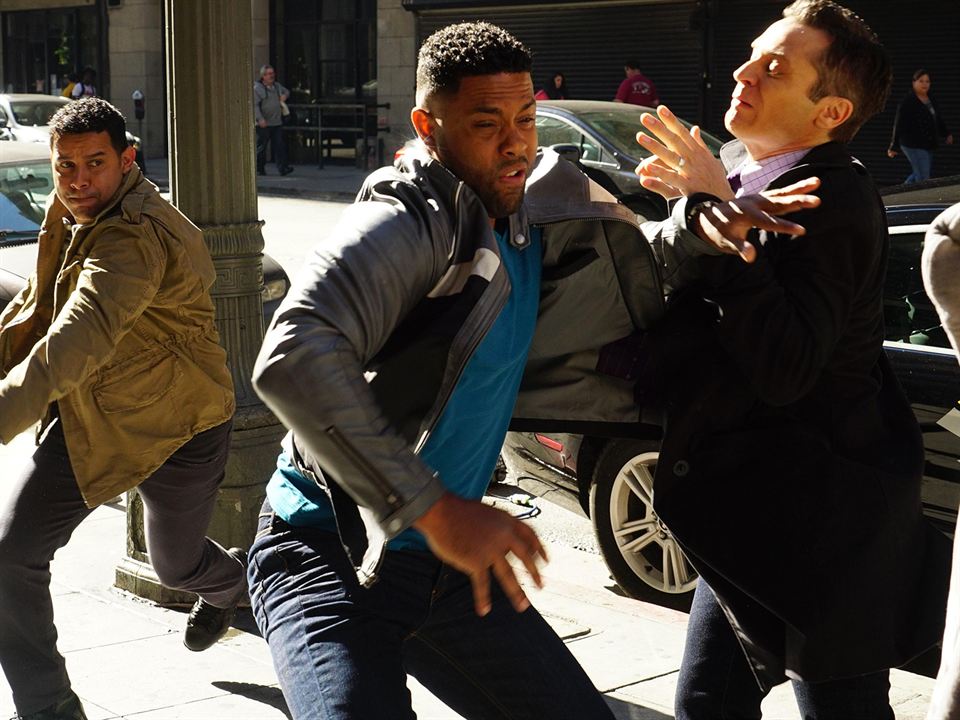 Fotoğraf Seamus Dever, Jon Huertas, Roshawn Franklin