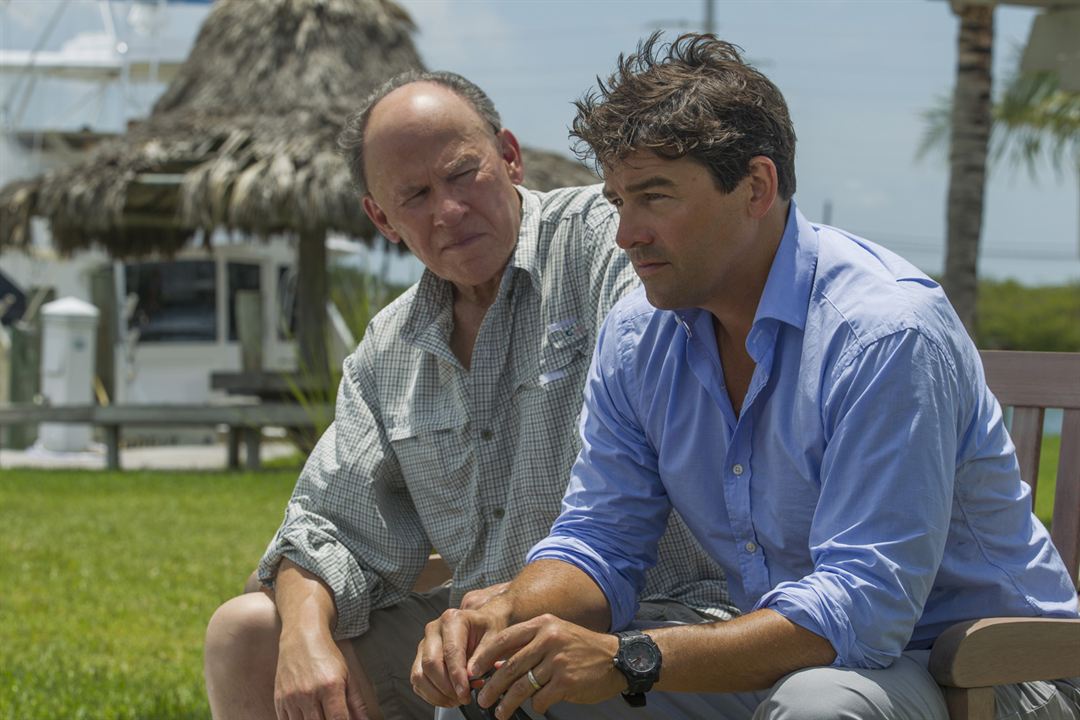 Fotoğraf Frank Hoyt Taylor, Kyle Chandler