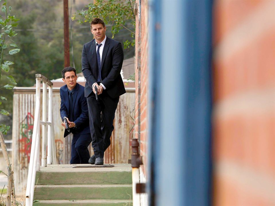 Bones : Fotoğraf David Boreanaz, John Boyd