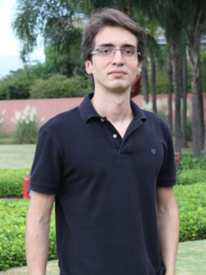 Afiş Caio Cavechini