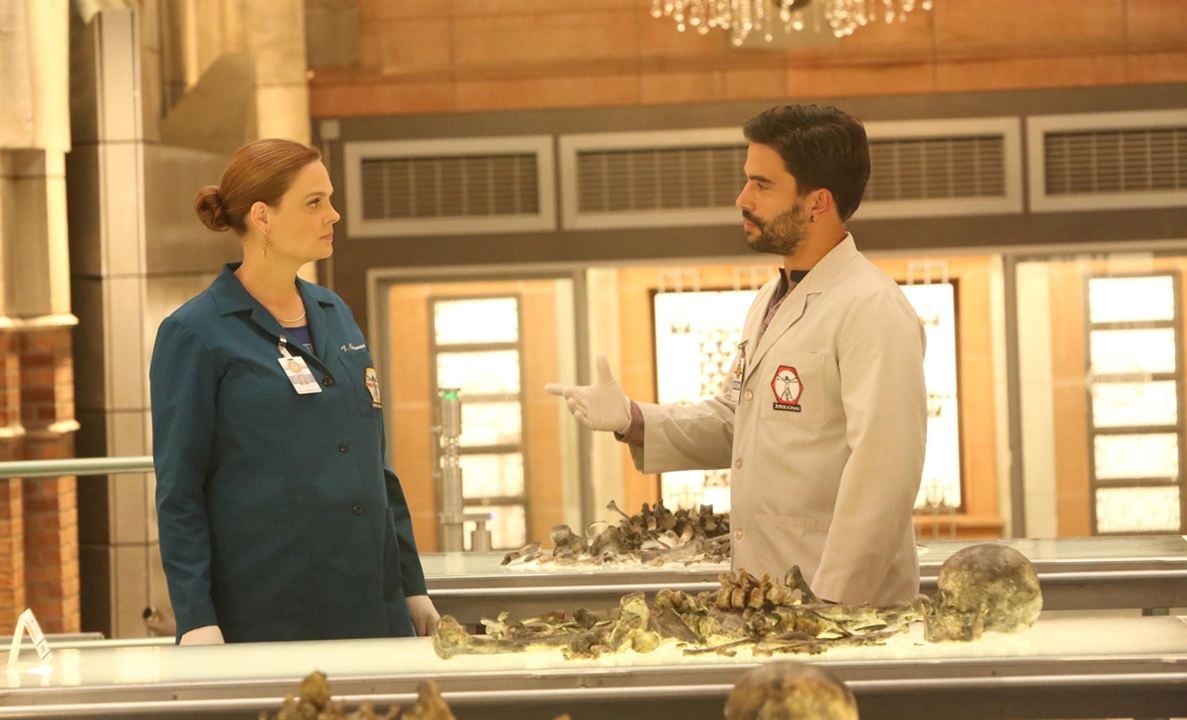 Bones : Fotoğraf Ignacio Serricchio, Emily Deschanel