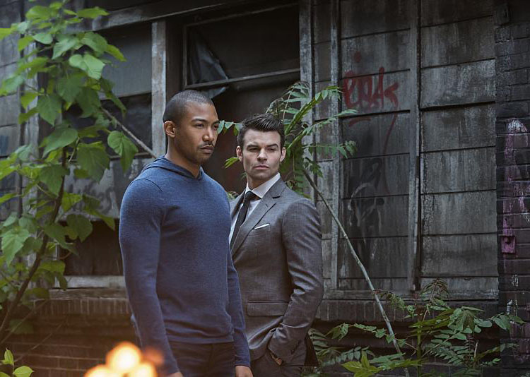 Fotoğraf Charles Michael Davis, Daniel Gillies