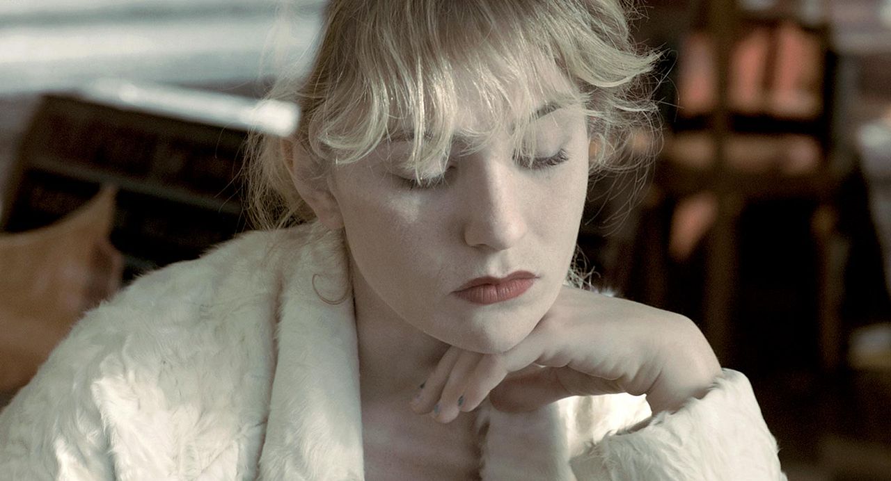 Fotoğraf Lolita Chammah