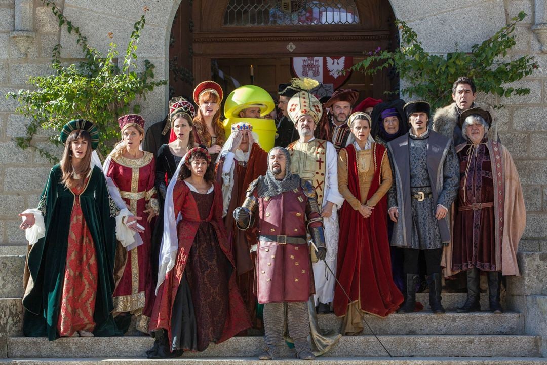 Fotoğraf Jordi Sánchez, Fernando Tejero, Petra Martínez, Macarena Gómez, Antonio Pagudo, Cristina Castaño, Pablo Chiapella, Luis Miguel Seguí