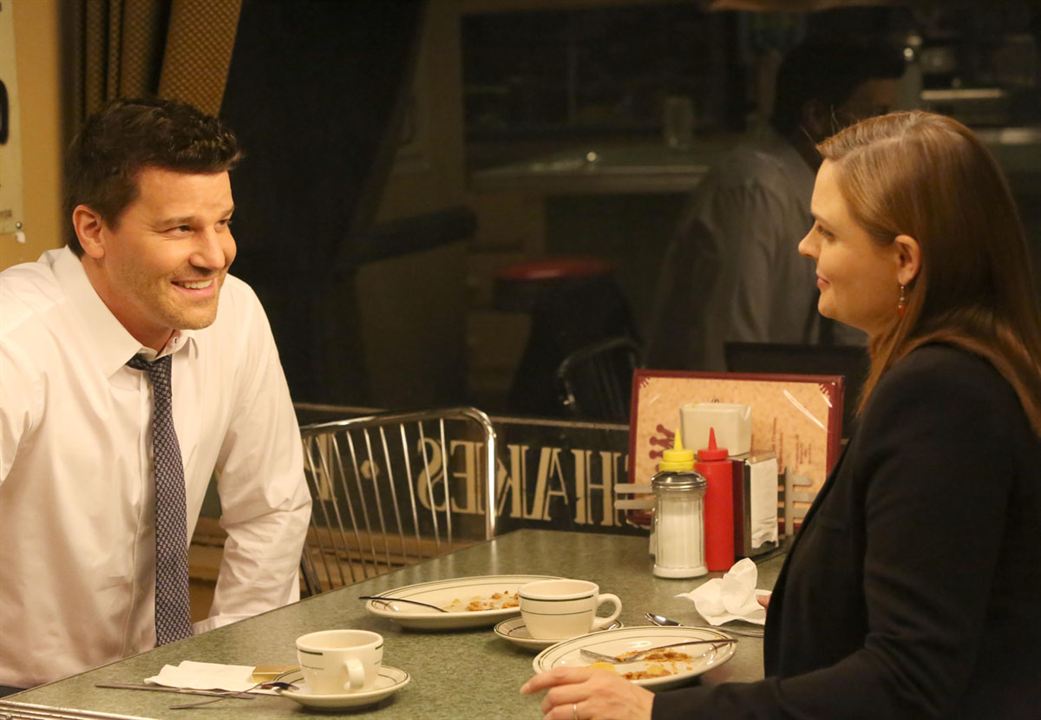 Bones : Fotoğraf David Boreanaz, Emily Deschanel