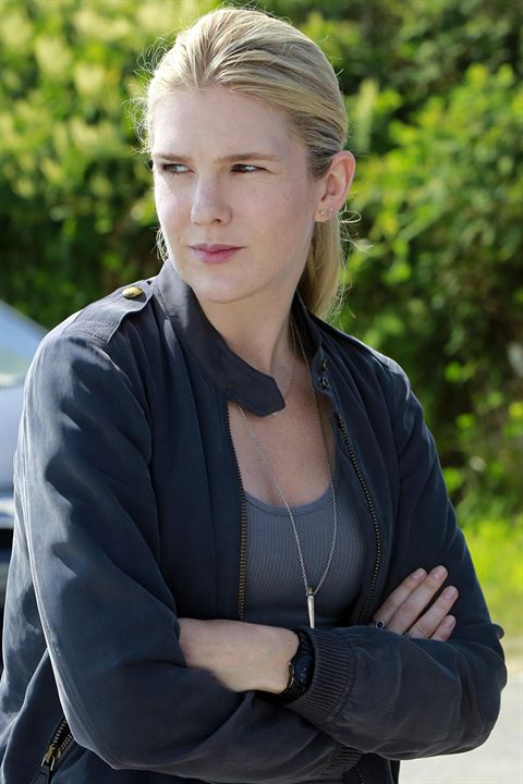 The Whispers : Fotoğraf Lily Rabe