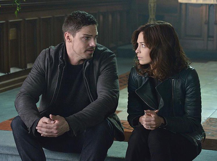 Beauty and The Beast (2012) : Fotoğraf Jay Ryan (III), Kristin Kreuk