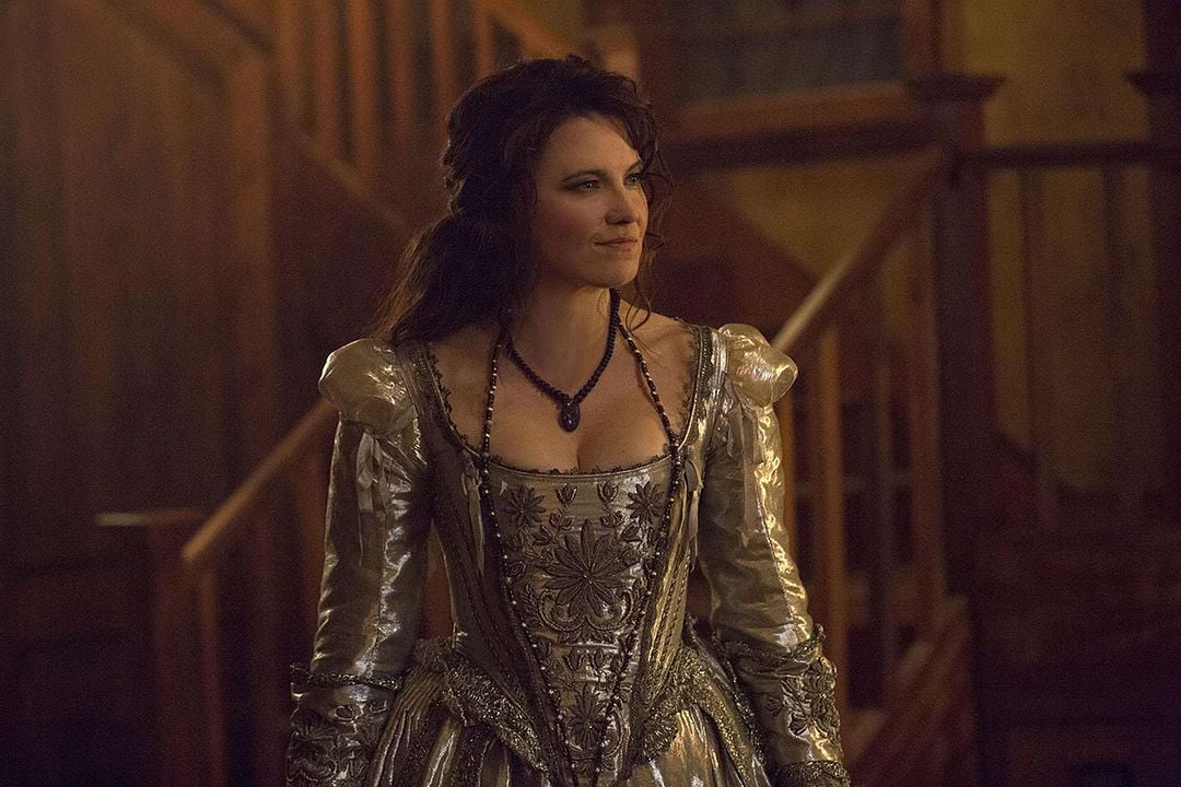 Salem : Fotoğraf Lucy Lawless