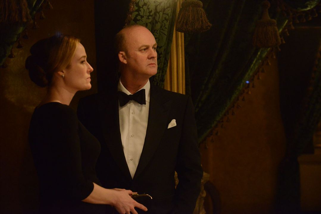 Spooks: The Greater Good : Fotoğraf Peter Firth, Jennifer Ehle