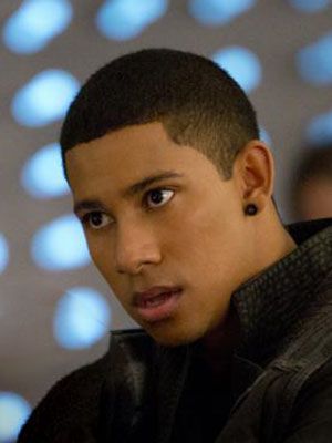 Afiş Keiynan Lonsdale