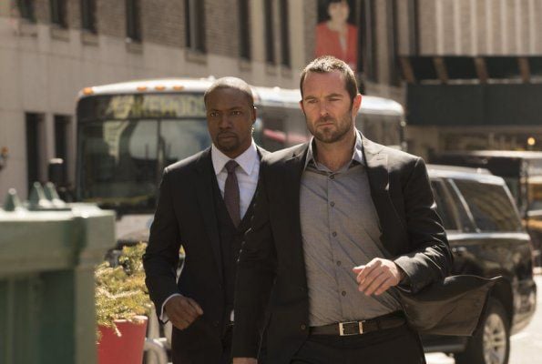 Blindspot : Fotoğraf Sullivan Stapleton, Rob Brown