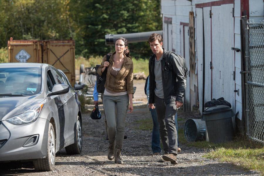 Fotoğraf Laura Mennell, Lucas Bryant