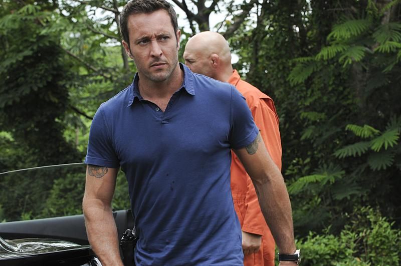 Fotoğraf Alex O'Loughlin