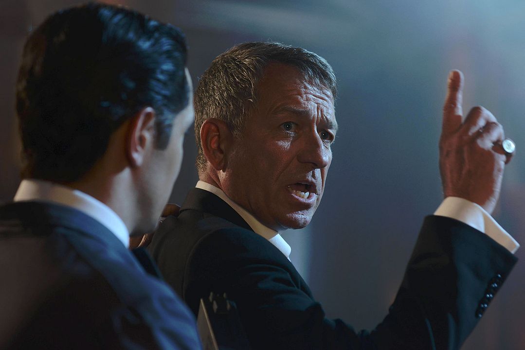 Afiş Sean Pertwee