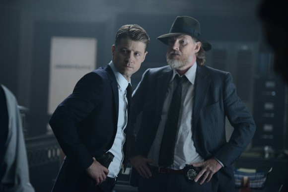 Fotoğraf Ben McKenzie, Donal Logue